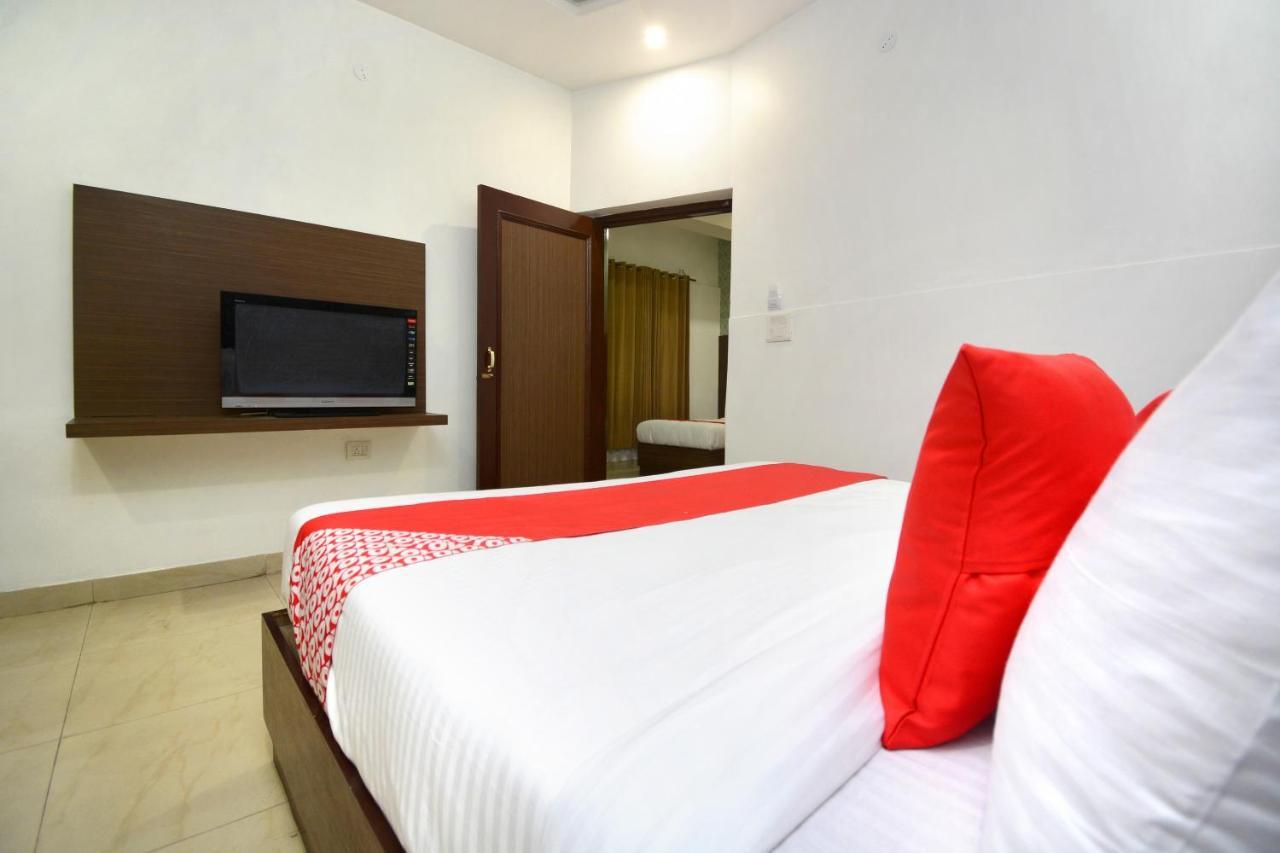 Hotel Ricky International 암리차르 외부 사진