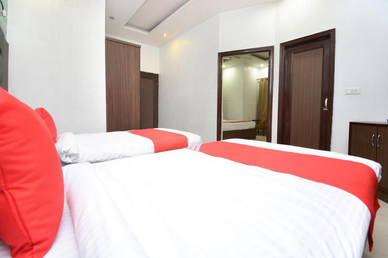 Hotel Ricky International 암리차르 외부 사진